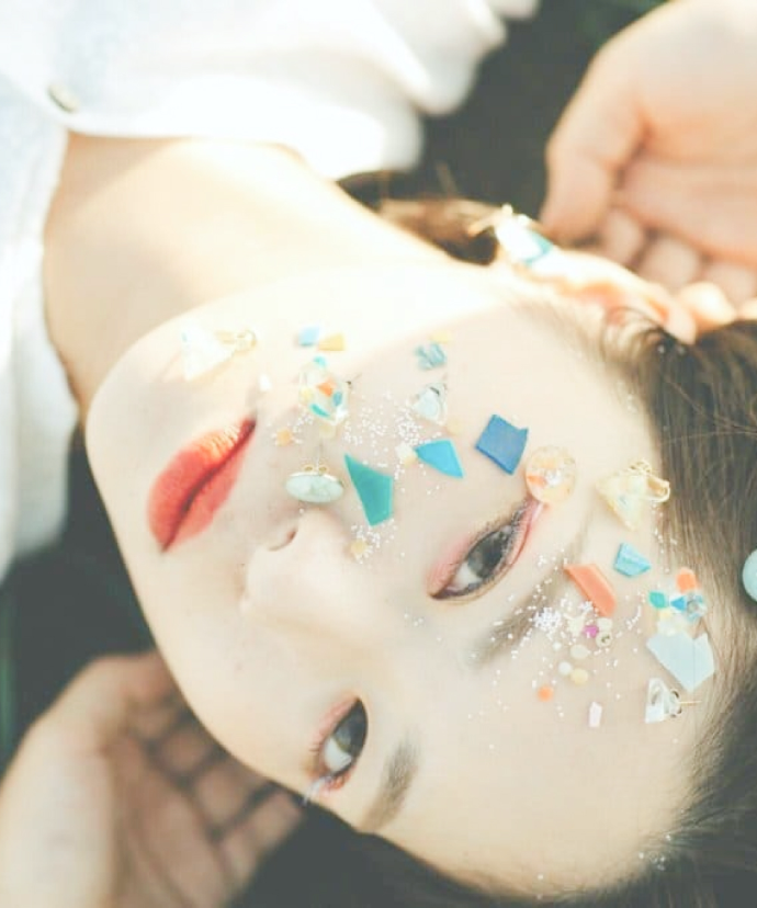 海洋マイクロプラスチックを素材としたハンドメイドアクセサリー「sobolon」